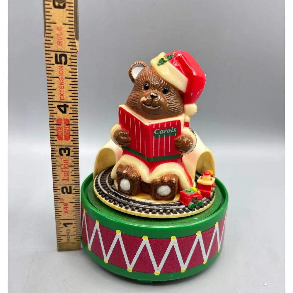 Vtg Christmas Musical Teddy Bear Caroler Santa Hat Village Train Music Box‎